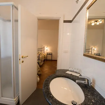 Il Casale Degli Ulivi 3*